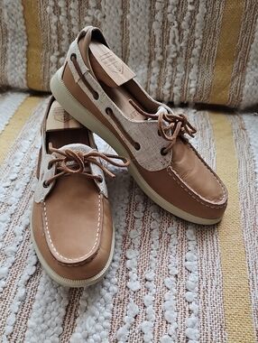 Sperry Oasis Tan and Cream Women's Boat Shoes